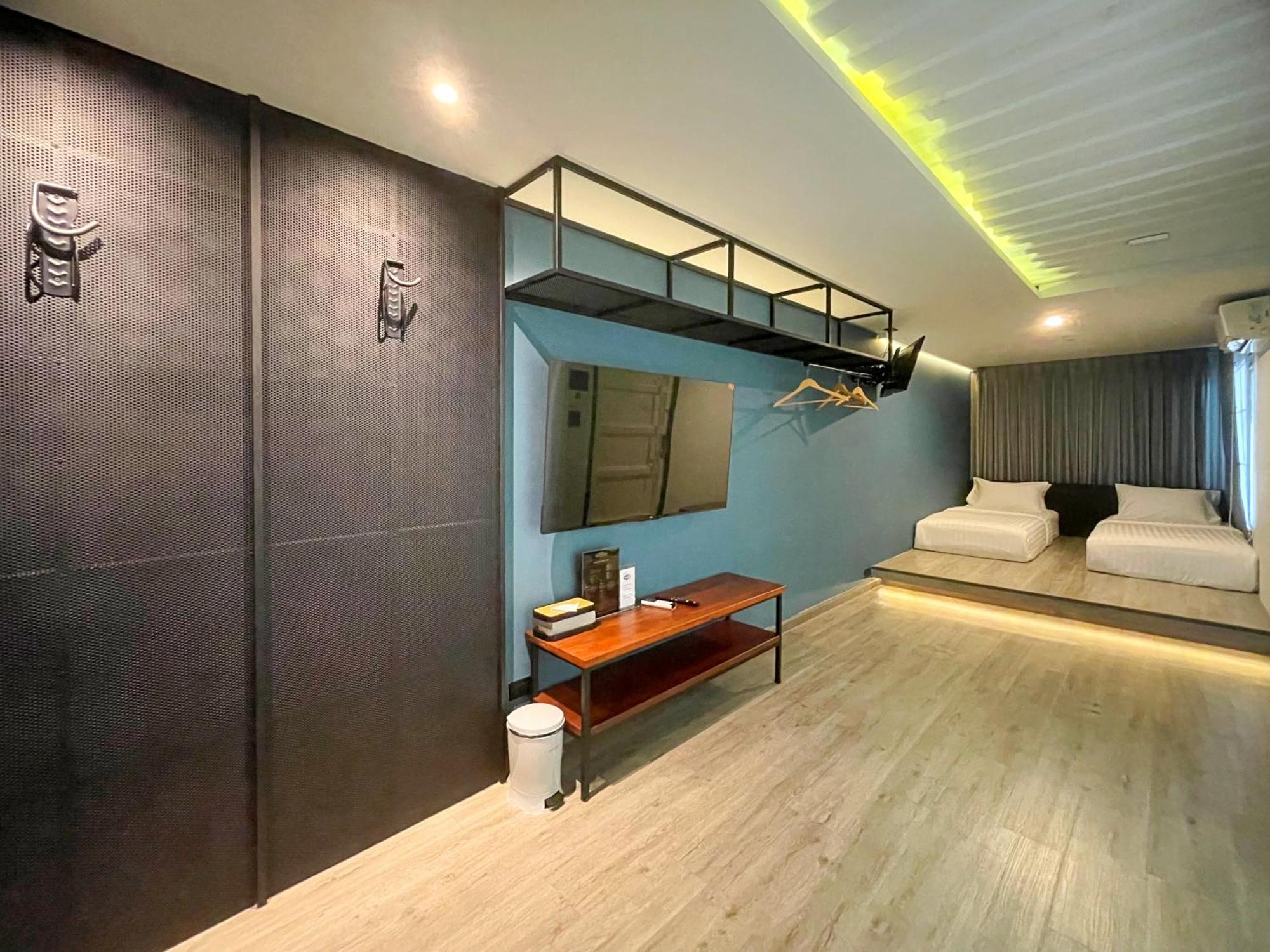 Nights In A Box Hotel Ban Muang  Bilik gambar